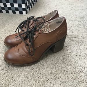 Shoes - Oxford heels Shoes - Oxford heels